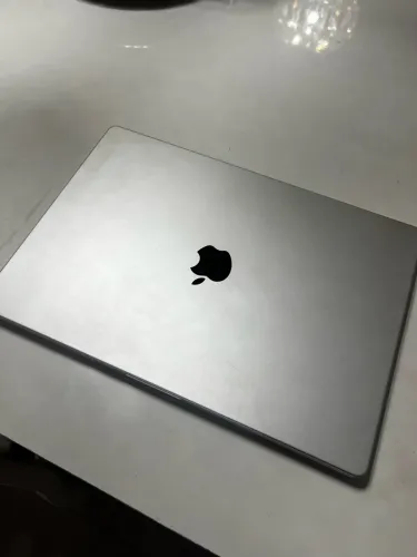 MacBook Pro M1 + Monitor portátil Arzopa S1 Table 15,6?