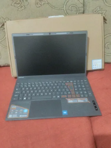 Vendo notebook positivo
