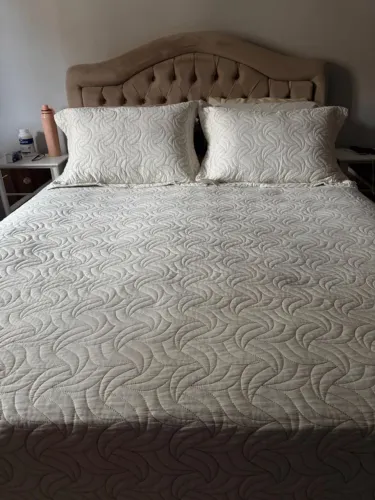 Cabeceira de cama show!