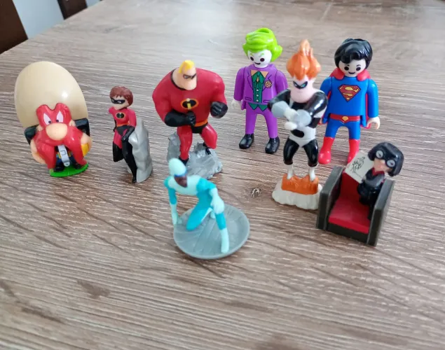 Miniaturas Kinder Ovo