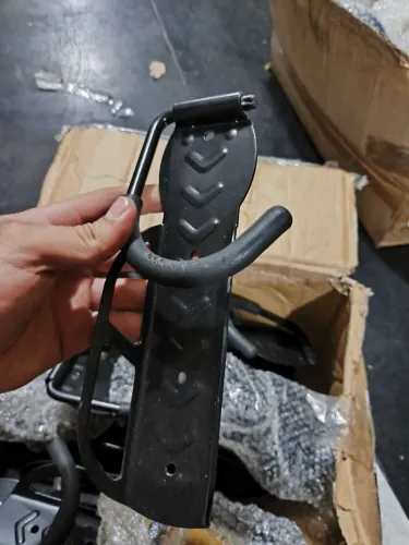 Suporte de parede para bike, preço negócio se for levar todos.