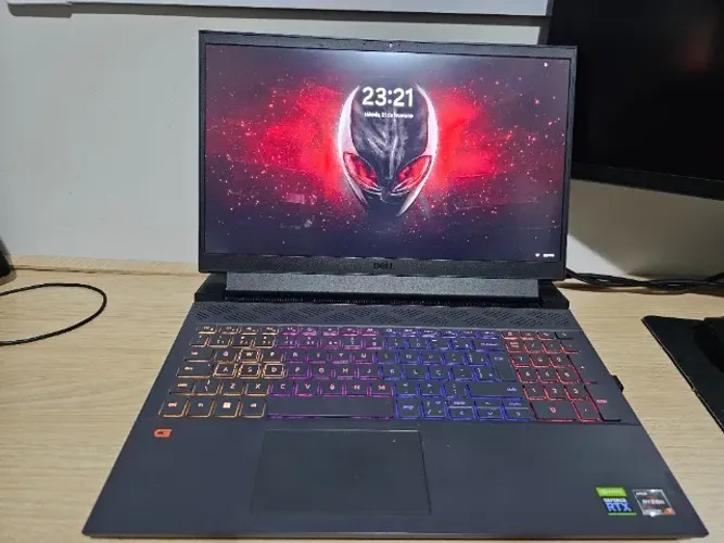 Notebook Gamer Dell G15 (5525) - Ryzen 7 6800H - RTX 3060