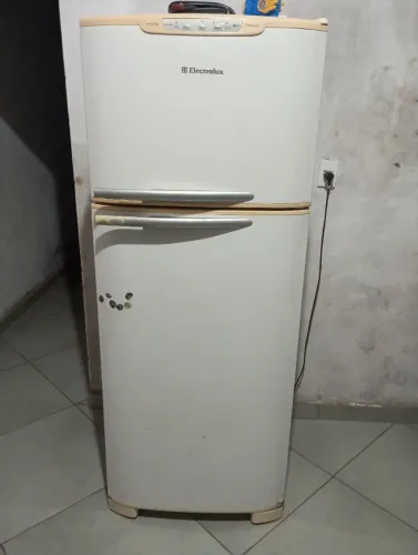 Geladeira Eletrolux 