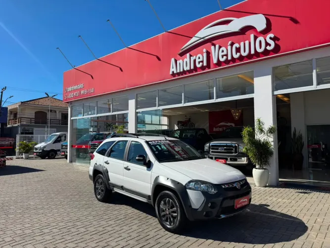 Fiat Palio Weekend Adventure Locker 1.8 Flex 2014