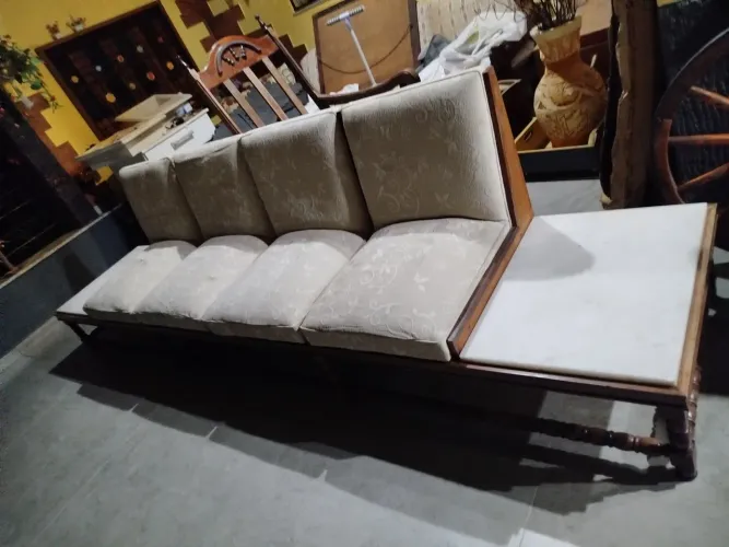 Sofa antigo,classe/oportunidade