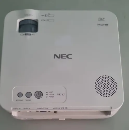 Projetor NEC VE282