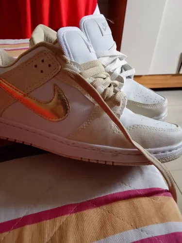 Tenis
