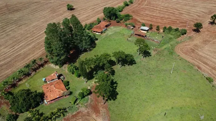 Área Rural 28 Alqueires - Nova América da Colina
