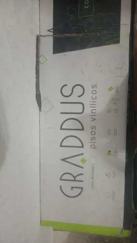 Vendo piso vinílico