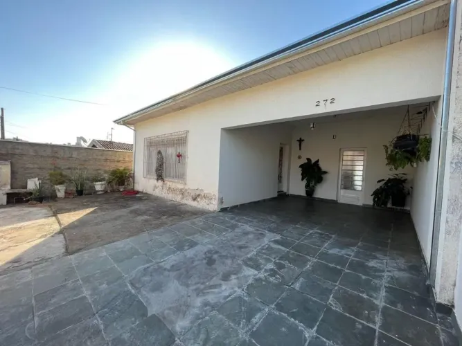 Casa à venda em Mogi Guaçu, Jardim Cristina, com 3 quartos, com 276.6 m²