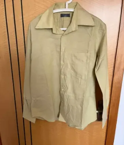 camisa social dourada