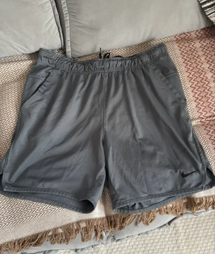 Bermuda Nike Original