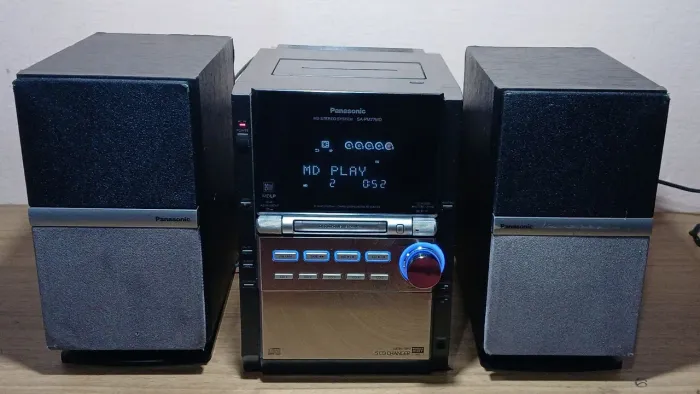 Panasonic MD Stereo System SA-PM77MD + 21 Minidiscs