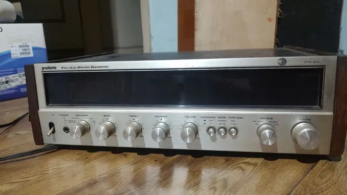 Receiver Gradiente STR-800