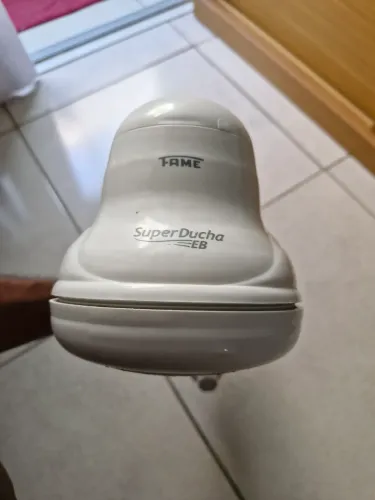 Super Ducha eletrônica com resistência blindada 220w - 4400 w