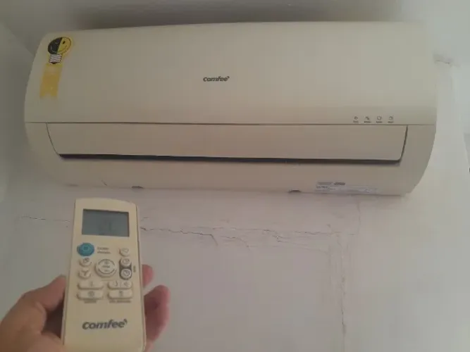Ar condicionado Split 9 mil btus Gelando Super Bem!