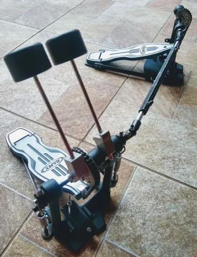 Pedal duplo MAPEX 