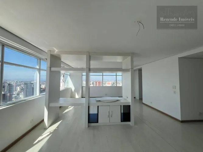 Studio com 1 dormitório à venda, 65 m² - Batel - Curitiba/PR