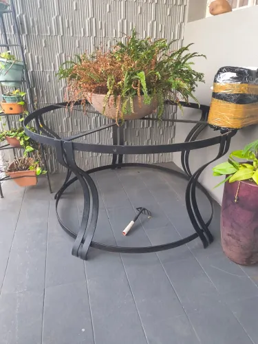 Pé de mesa 132cm diâmetro - BAIXOU O PREÇO