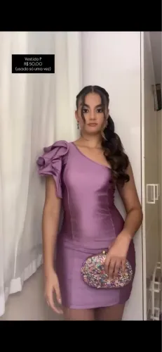 Vestido babado