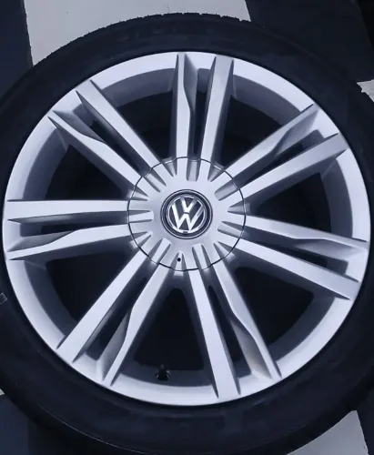 Rodas do Golf Mk7 TSI aro 17 originais c/ pneus 225/45 novos