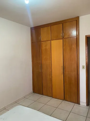 Quarto pra alugar bairro Martins 