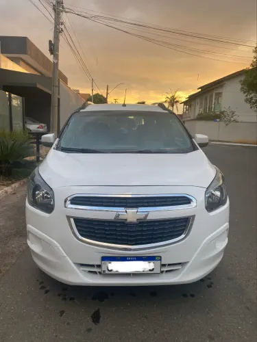 Chevrolet Spin LT 1.8 8V Econo.flex 5P Mec. 2016