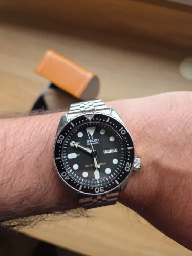 Relógio Seiko SKX007