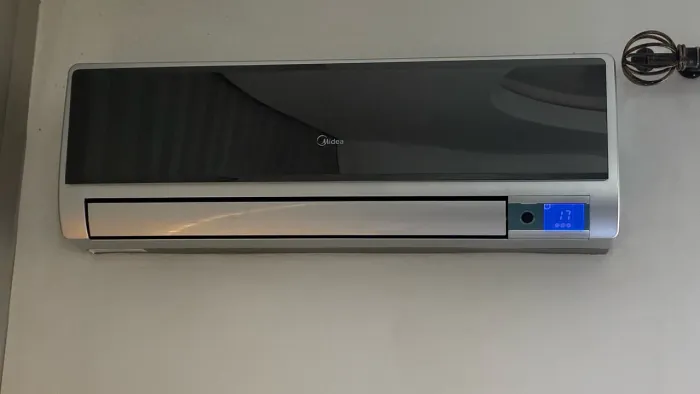 Ar condicionado split espelhado