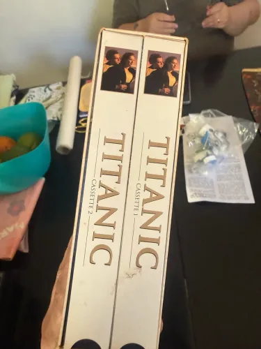 Box VHS Titanic