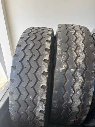 Pneus 275/80/22.5