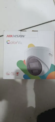 Câmera Hikvision dome novo