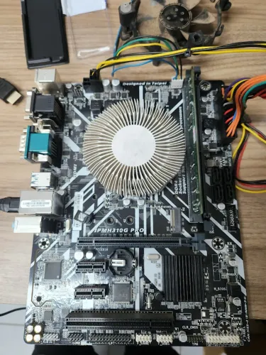 Kit Placa mãe H310 PRO + I5 8400 + 8GB RAM 