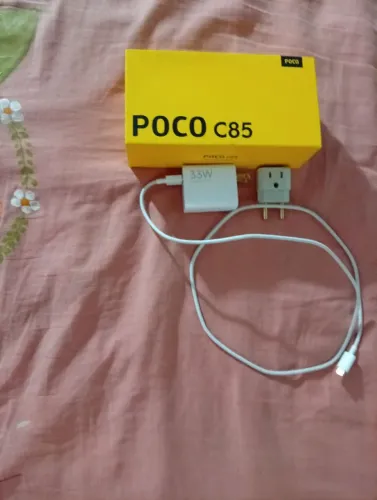 Carregador de celular poço c 85