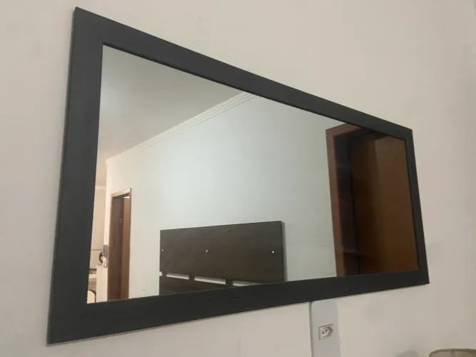 Espelho Retangular com Moldura Cinza Escuro - 94x43 cm