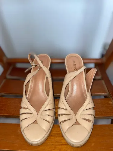 Salto plataforma arezzo