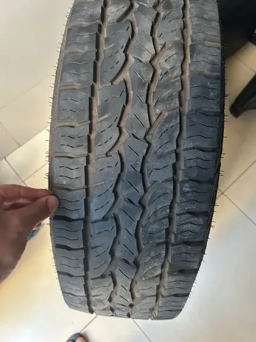 Pneu 235/75 R15 - 104/101S - Dunlop GrandTrek AT5
