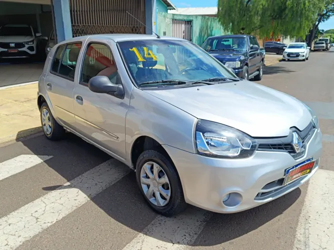 Renault Clio Expression Hi-flex 1.0 16V 5P 2014