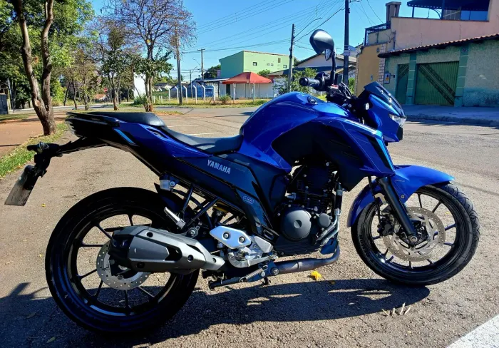 Yamaha FZ25 250 Fazer Connected 25/25 , Baixíssima Quilometragem IPVA pago
