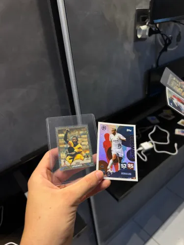 Lendas Brasileiras RONALDO CARD+PELÉ LEGEND 2018 Topps/panini