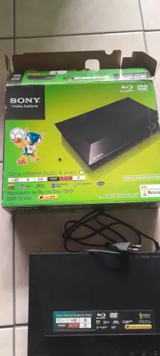 Item  de colecionador, seminovo, completo. $400,00