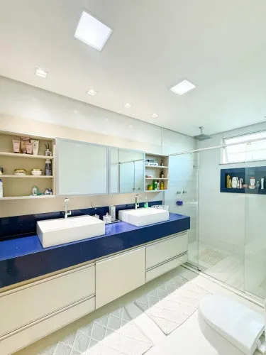 VENDO CASA NO CONDOMINIO DAMHA
