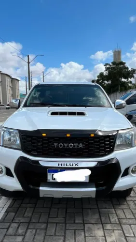 Toyota Hilux CD SRV D4-d 4X4 3.0 TDI Diesel AUT 2015