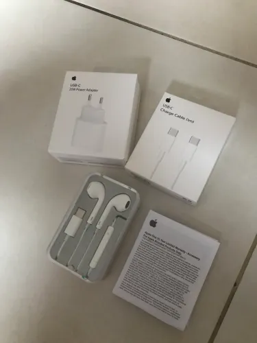 Carregador iPhone + fone com garantia 