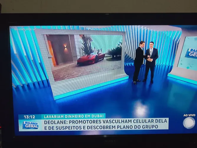 TV LCD SONY 40" - COM CONVERSOR 
