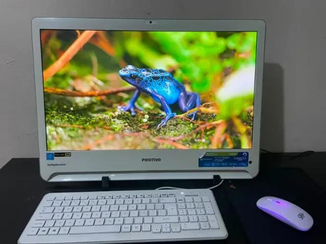 PC TV All-in-One Positivo- Tela grande "23" Ótima resolução. $850