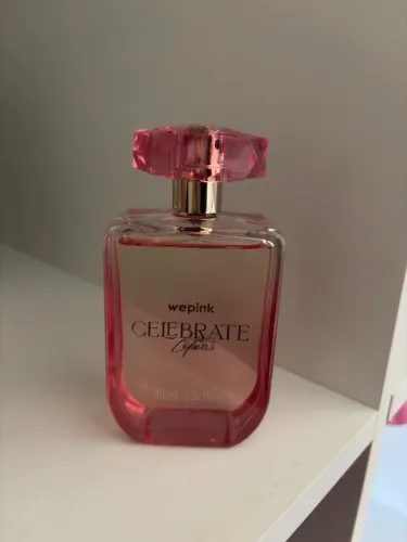 Perfume wipink celebrate life