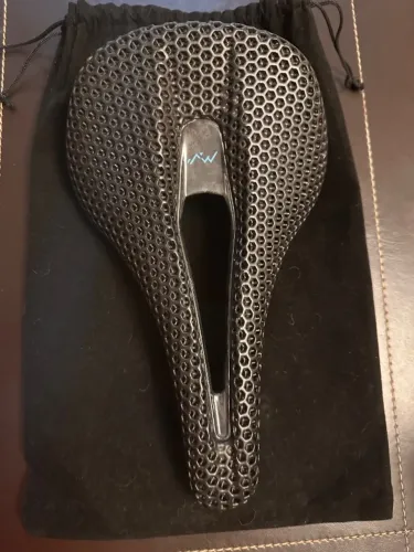 selim bike carbono
