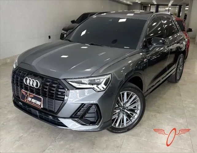 Audi Q3 Perf. Black 2.0 TFSI Tiptr. Quattro 2023