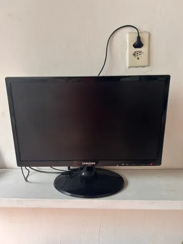 TV monitor Samsung 22 polegadas